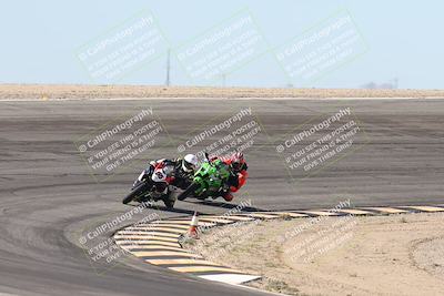 media/Oct-30-2025-Racers Edge (Thu) [[dabbdaf680]]/3-B Group/Session 2 (Bowl Exit)/